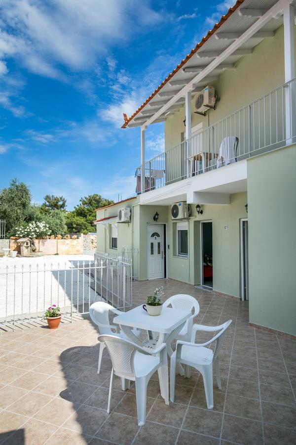 Villa Dimitris بوتوس المظهر الخارجي الصورة